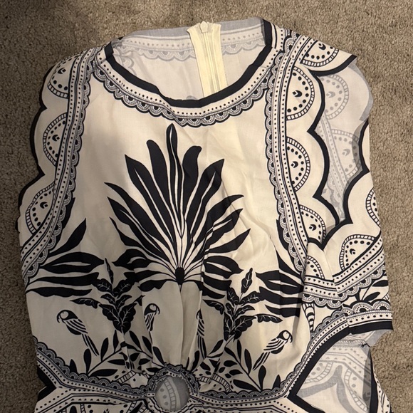 Commense White and Black Printed Maxi Dress - Picture 3 of 4